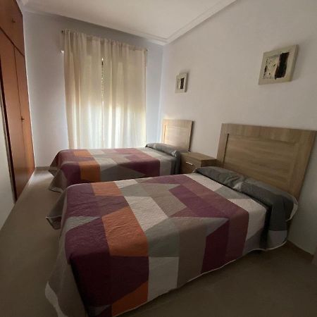 Piso vivienda uso turístico Julio Burell BAEZA Apartamento Exterior foto