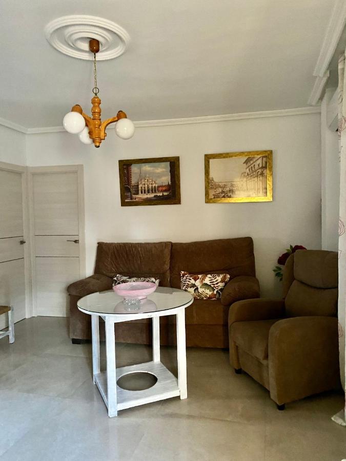 Piso vivienda uso turístico Julio Burell BAEZA Apartamento Exterior foto